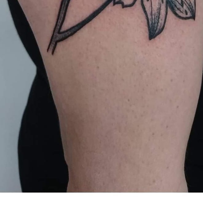 Botaniczny motyw blackwork